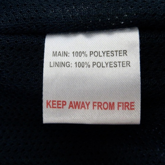 NEW! FC Barcelona Official Hooded Full Zip Jacket Windbreaker Navy Boys 12/13 Yr - Picture 11 of 12